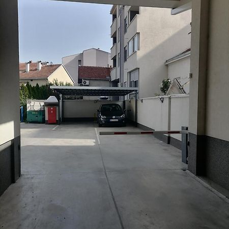 Stojanovic Apartments Ni Eksteriør billede