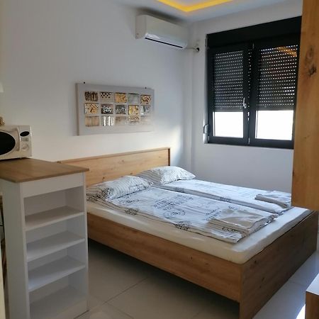 Stojanovic Apartments Ni Eksteriør billede