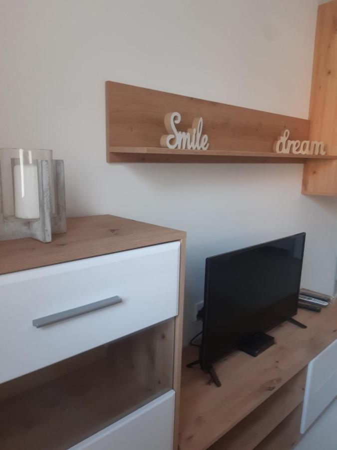 Stojanovic Apartments Ni Eksteriør billede