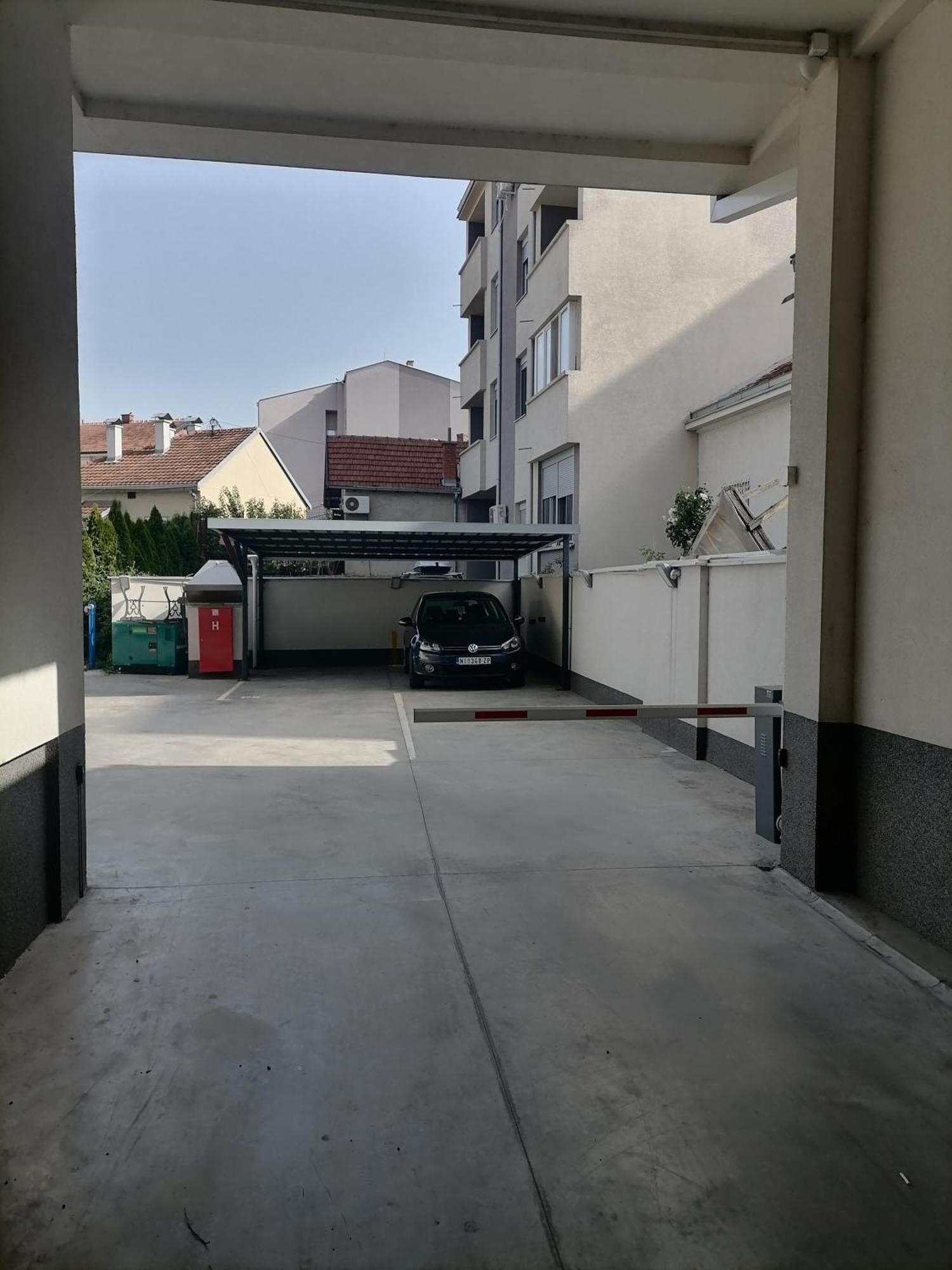 Stojanovic Apartments Ni Eksteriør billede