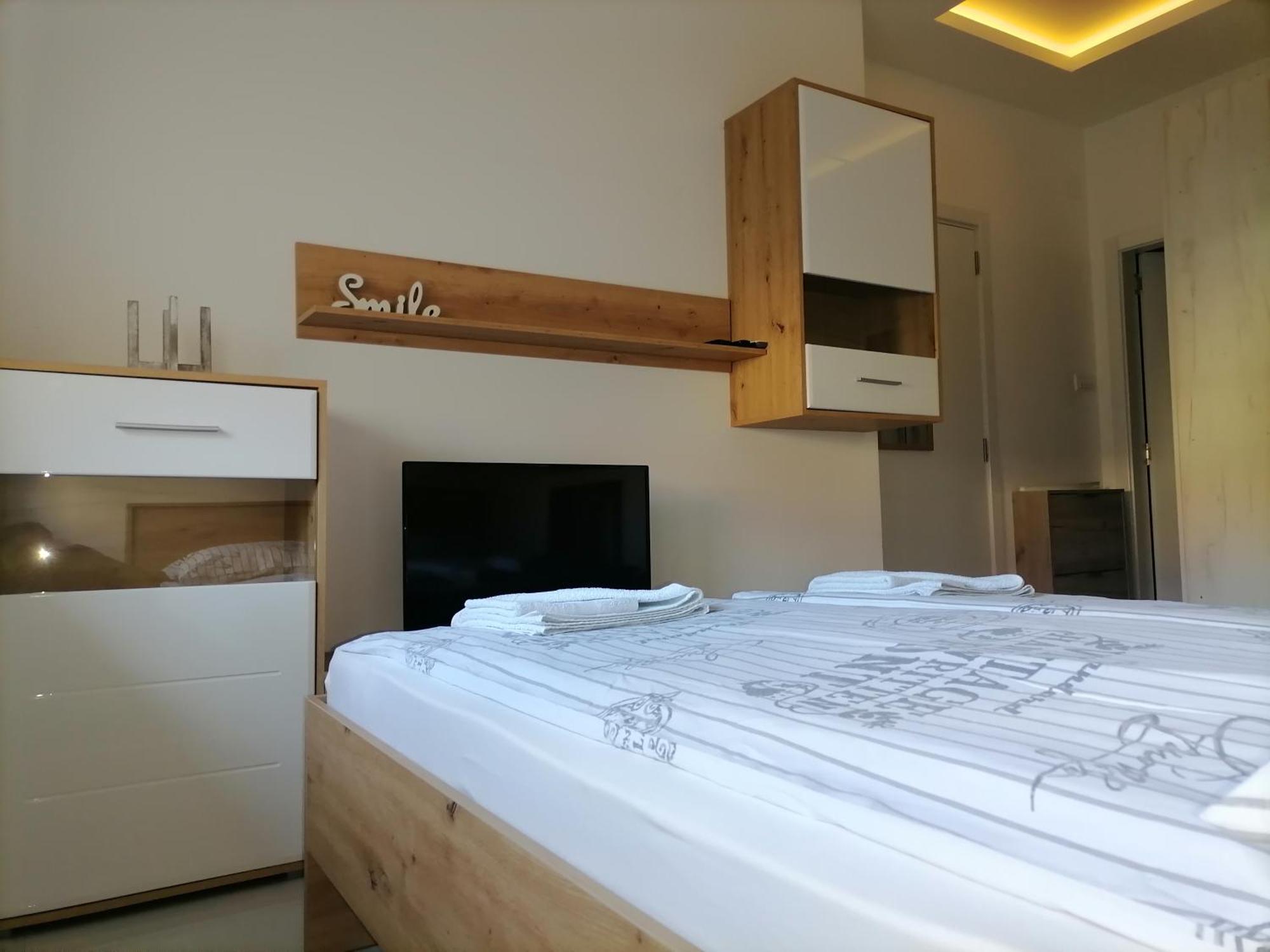Stojanovic Apartments Ni Eksteriør billede
